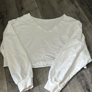 white cropped long sleeve size xs
